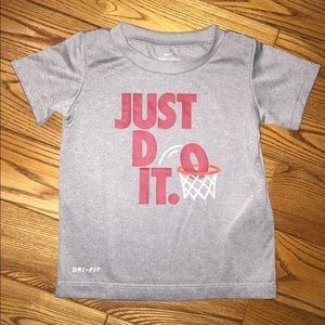 NWOT - Nike Dri-Fit baby boys athletic shirt  24 M